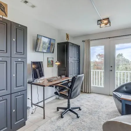 Lovely Verol Σαιν-Τροπέ